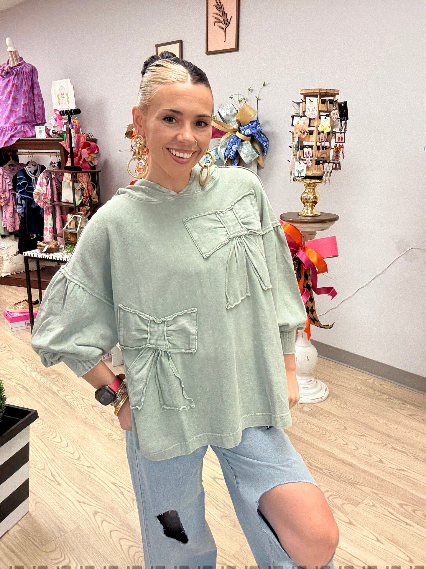 Beautiful Bow Sweatshirt