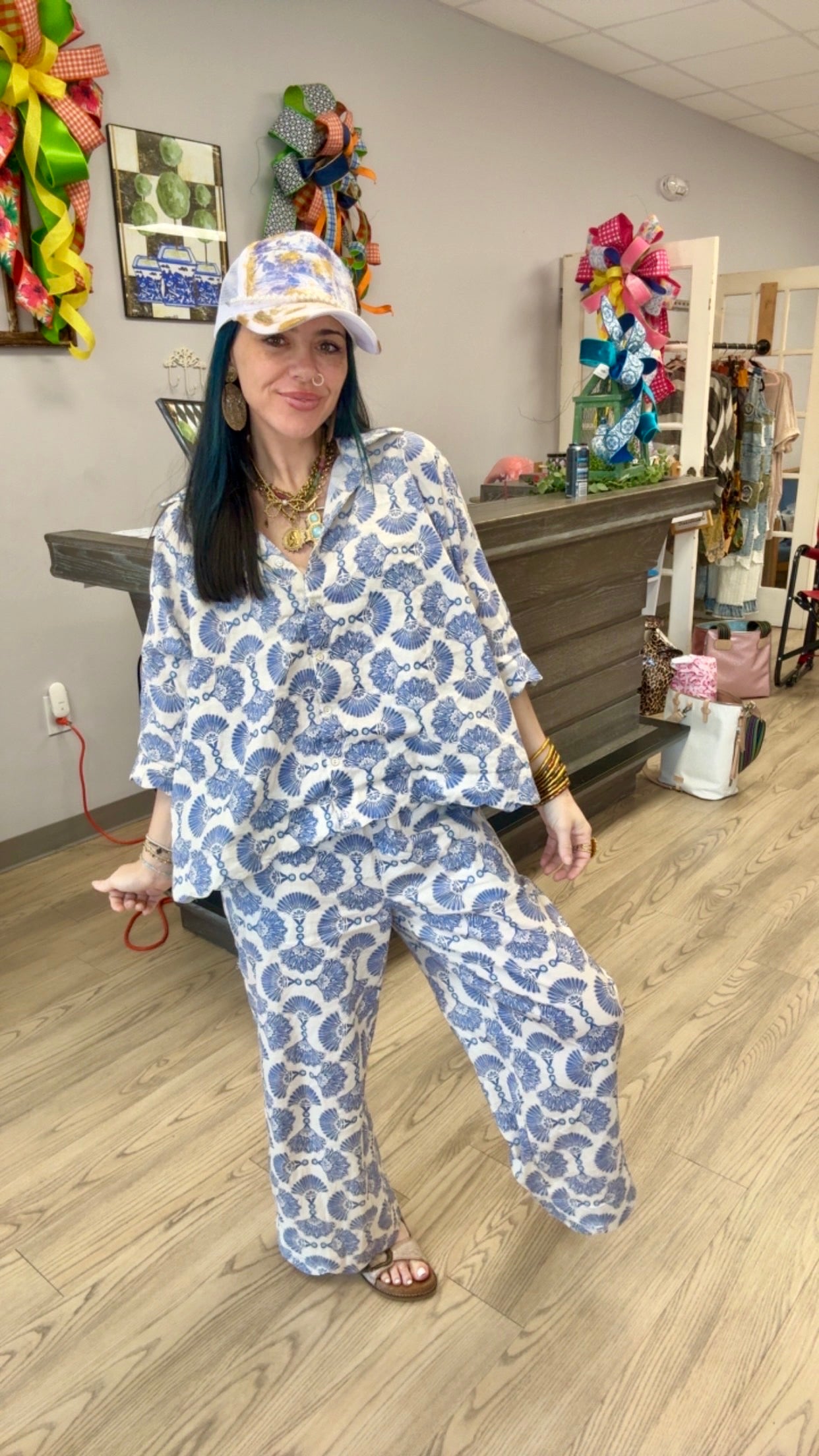 Vintage Blue Belle Set