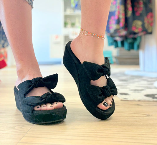 Corkys Bowed Up Wedges