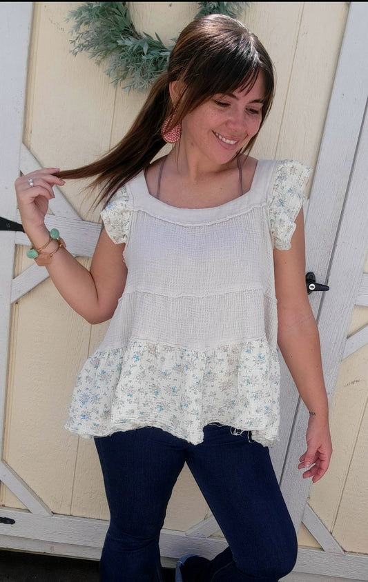 Ditsy Floral Ruffle Trim Top
