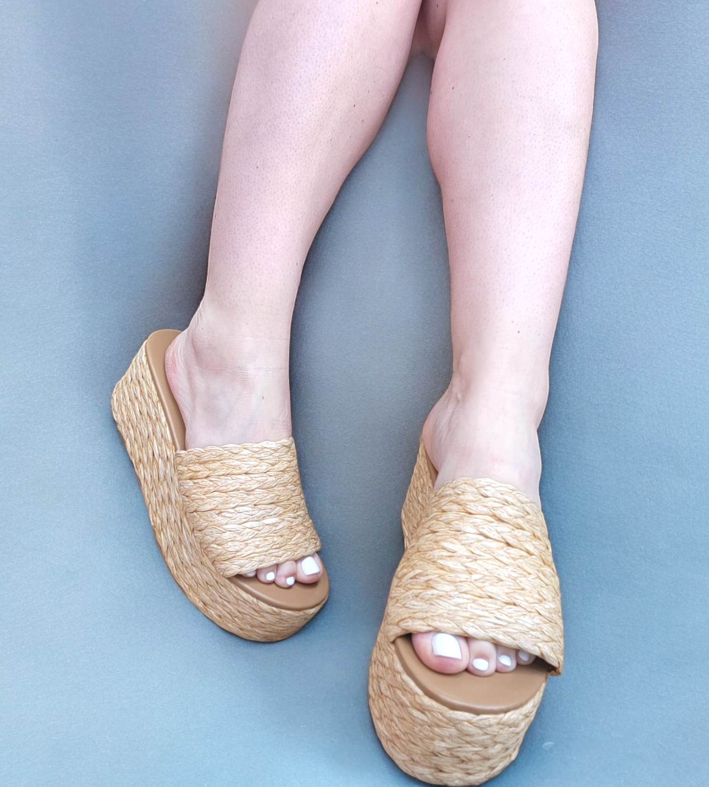 Raffia Wedges